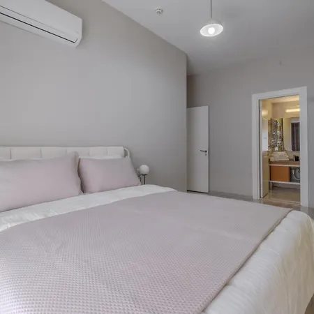 Apartment Linkinn Luxury & *