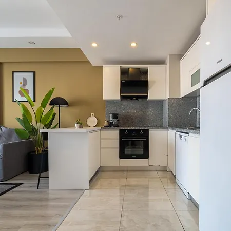 Linkinn Luxury & Apartment